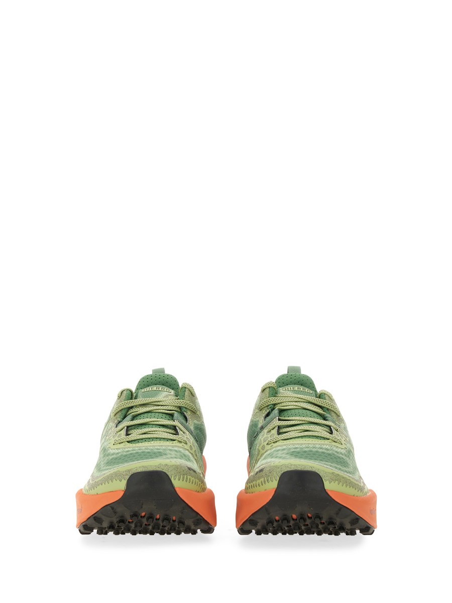 NEW BALANCE      SNEAKER HIERRO 